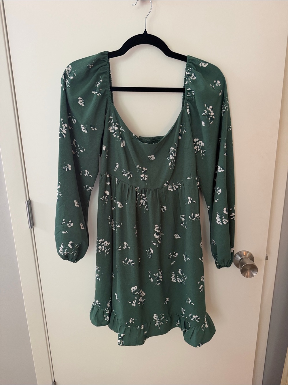Abercrombie & Fitch Green Floral Long-Sleeve Mini Dress